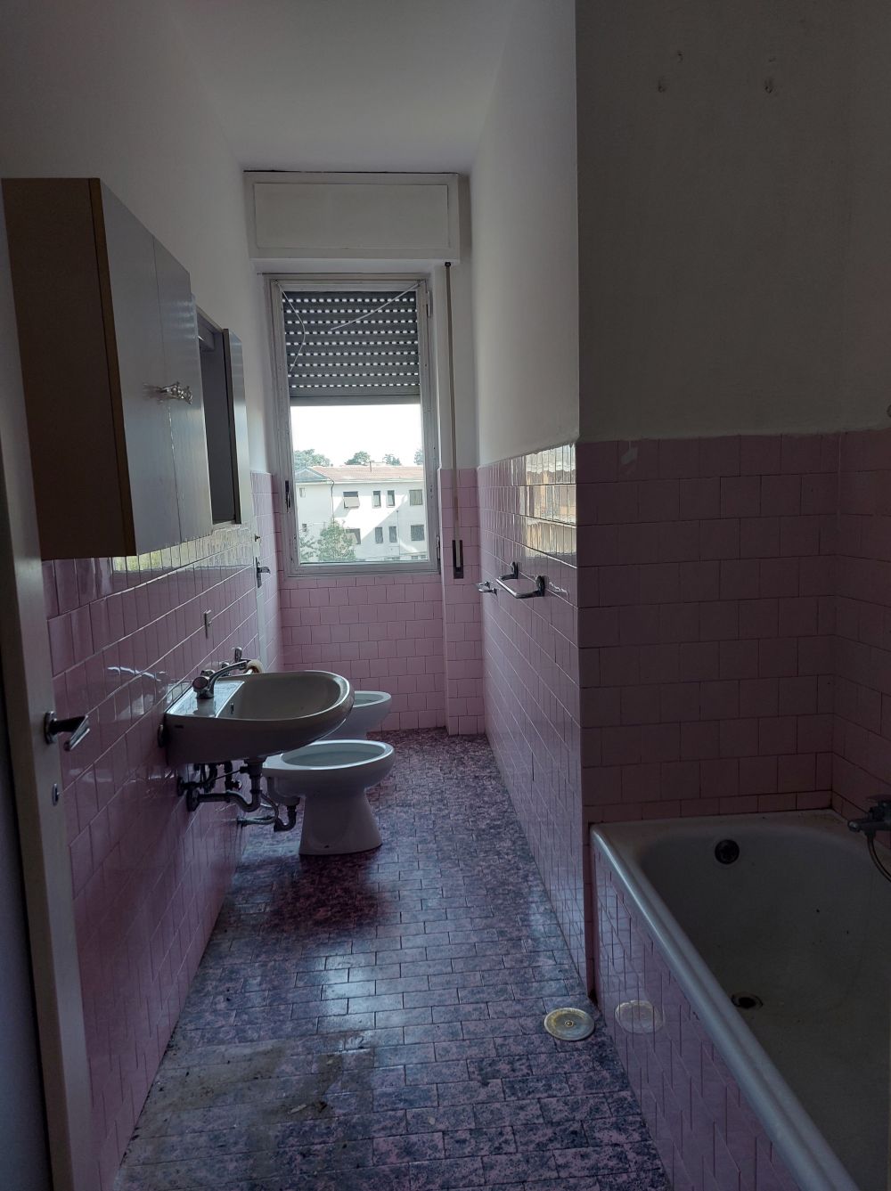 Bagno con vasca