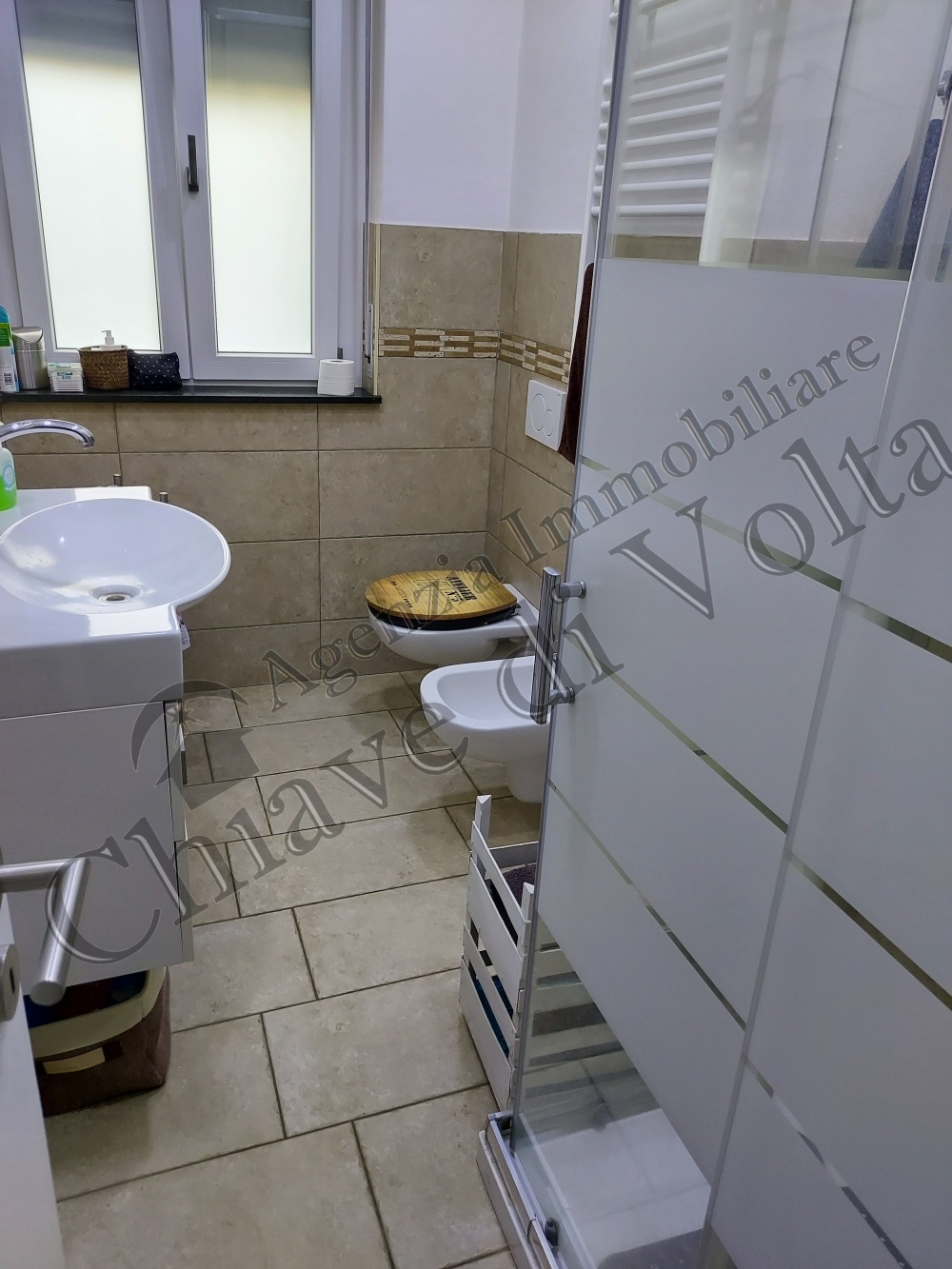 bagno con doccia